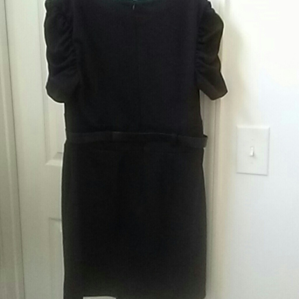 Dress - Picture 4 of 6